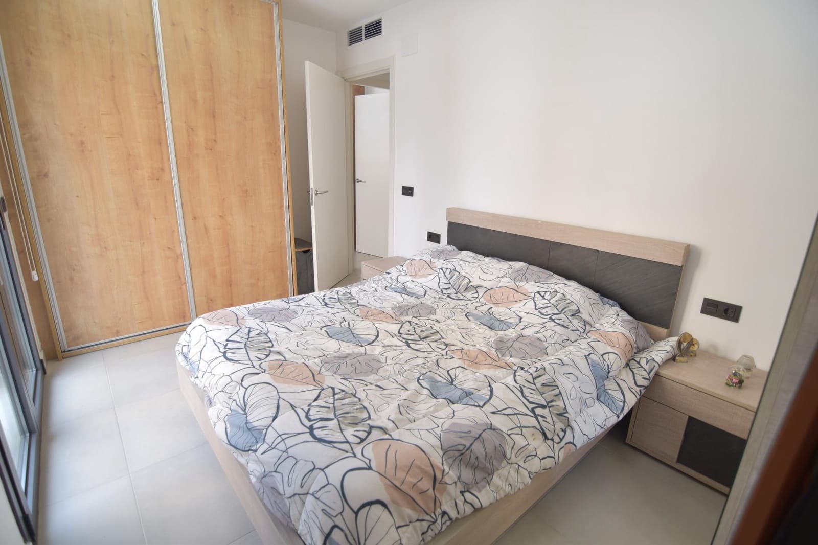 3 makuuhuone Ranta-asunto myytävänä paikassa Segur de Calafell - 299 000 € (Ref: 9326399)