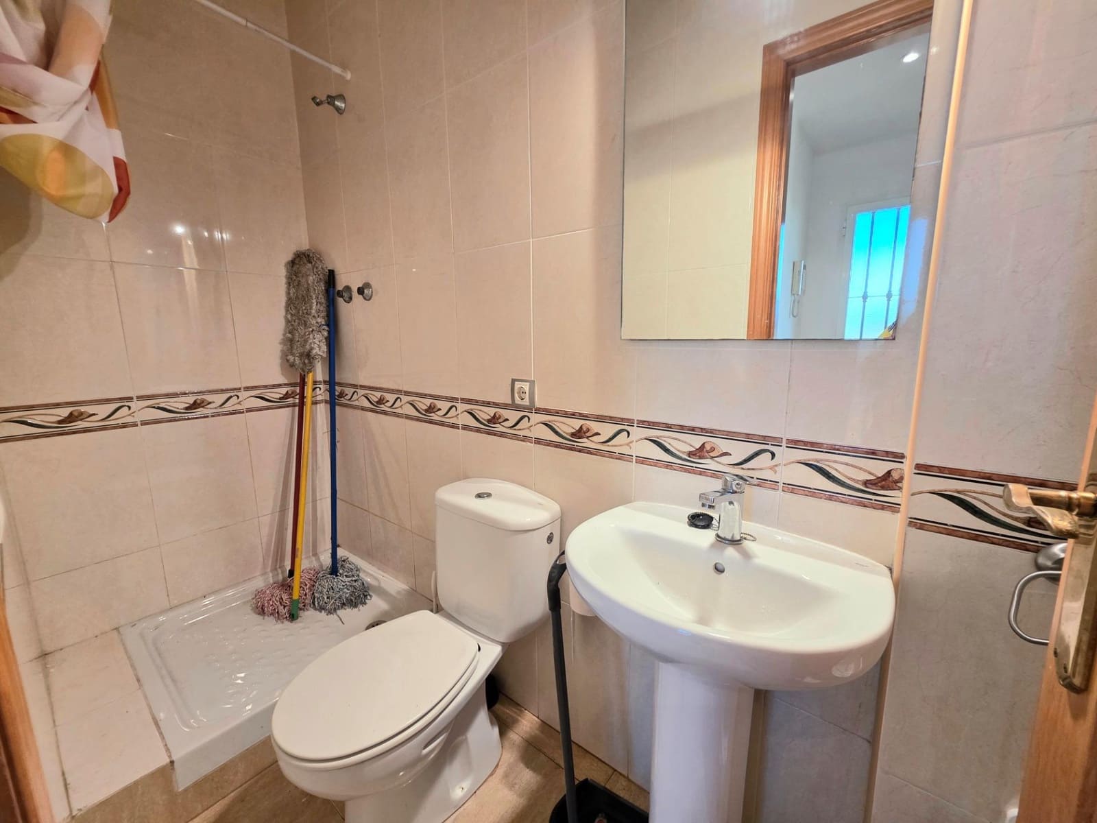 4 Zimmer Reihenhaus zu verkaufen in La Pobla de Montornes mit Garage - 273.000 € (Ref: 9334882)