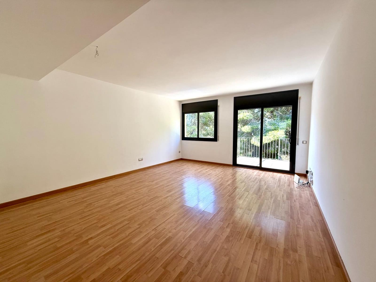 5 sypialnia Willa na sprzedaż w El Vendrell z basenem garażem - 430 000 € (Ref: 9338035)