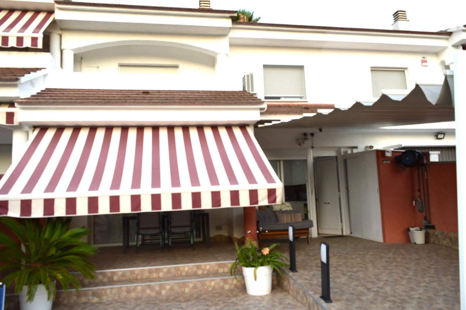 4 quarto Moradia em Banda para venda em Segur de Calafell - 289 000 € (Ref: 9338038)