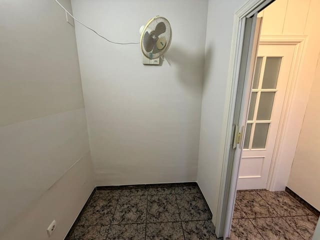 2 sypialnia Mieszkanie na sprzedaż w El Vendrell z garażem - 169 000 € (Ref: 9341138)