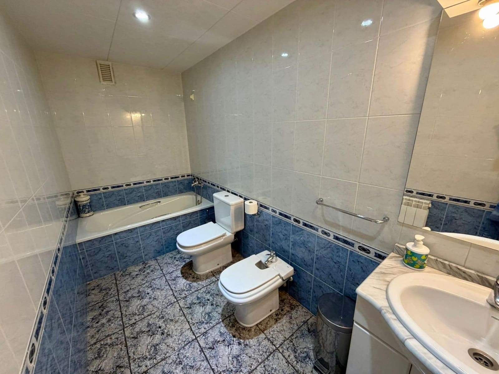 2 sypialnia Mieszkanie na sprzedaż w El Vendrell z garażem - 169 000 € (Ref: 9341138)