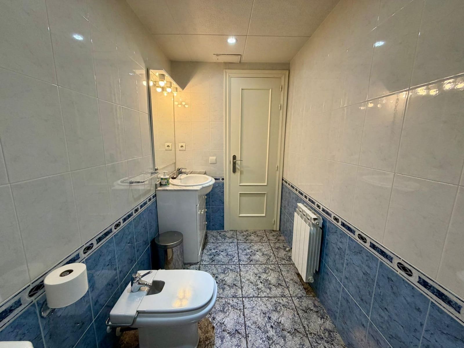 2 bedroom Flat for sale in El Vendrell with garage - € 169,000 (Ref: 9341138)