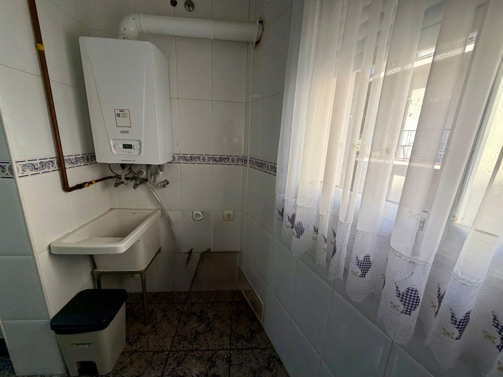 2 bedroom Flat for sale in El Vendrell with garage - € 169,000 (Ref: 9341138)