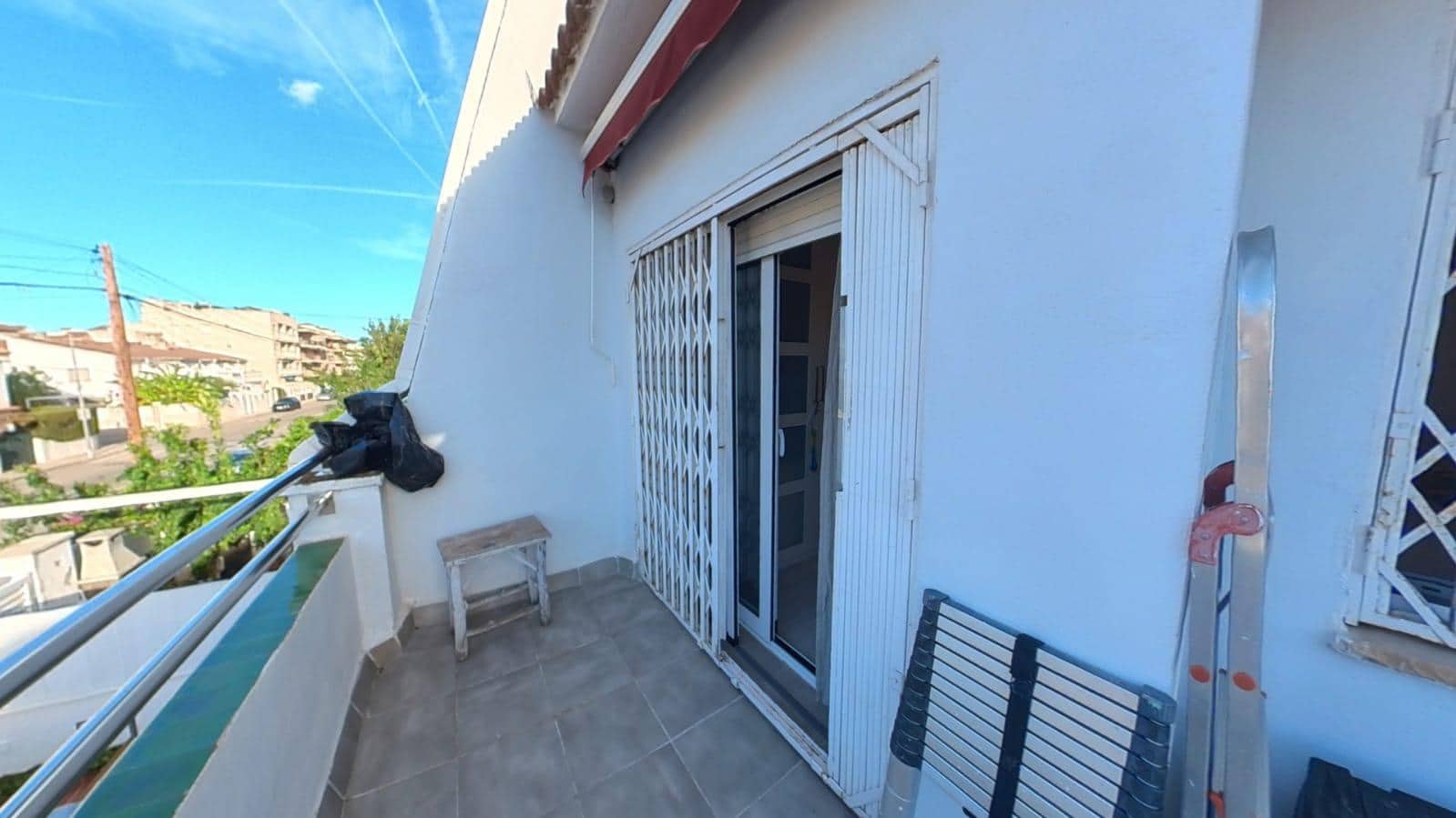 4 makuuhuone Rivitalo myytävänä paikassa Cunit - 325 000 € (Ref: 9341139)