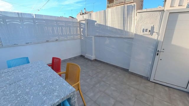 Adosado de 4 habitaciones en Cunit en venta - 325.000 € (Ref: 9341139)
