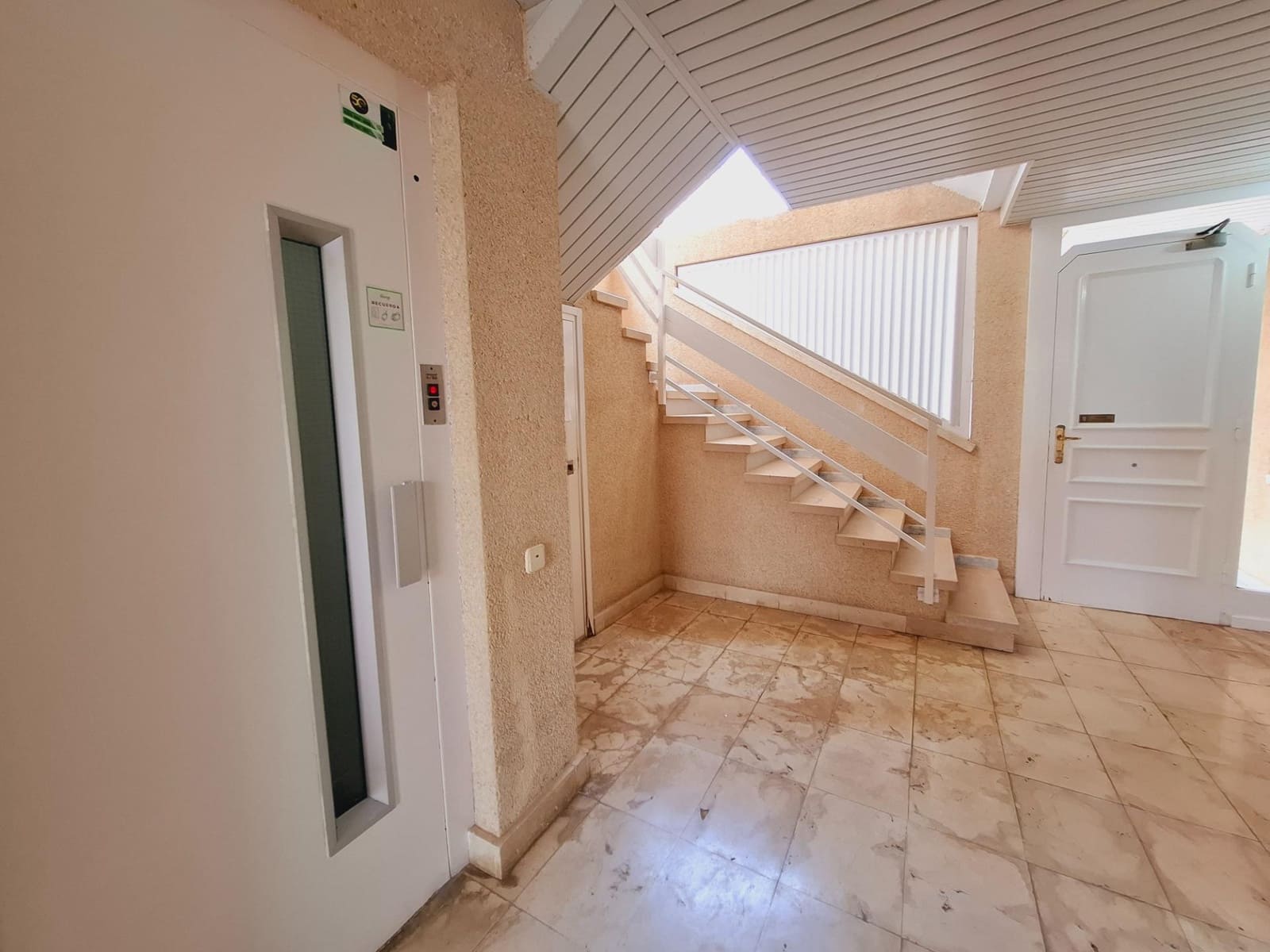 3 sovrum Takvåning till salu i Cunit - 410 000 € (Ref: 9349482)