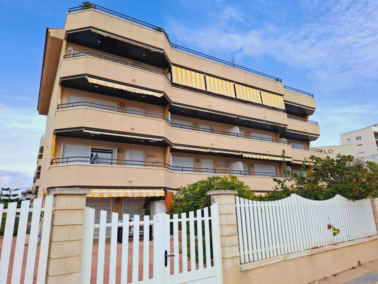 3 sovrum Takvåning till salu i Cunit - 410 000 € (Ref: 9349482)