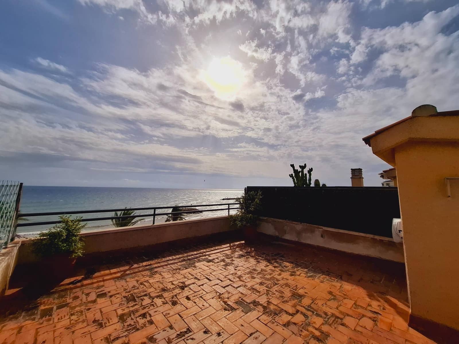 3 sovrum Takvåning till salu i Cunit - 410 000 € (Ref: 9349483)