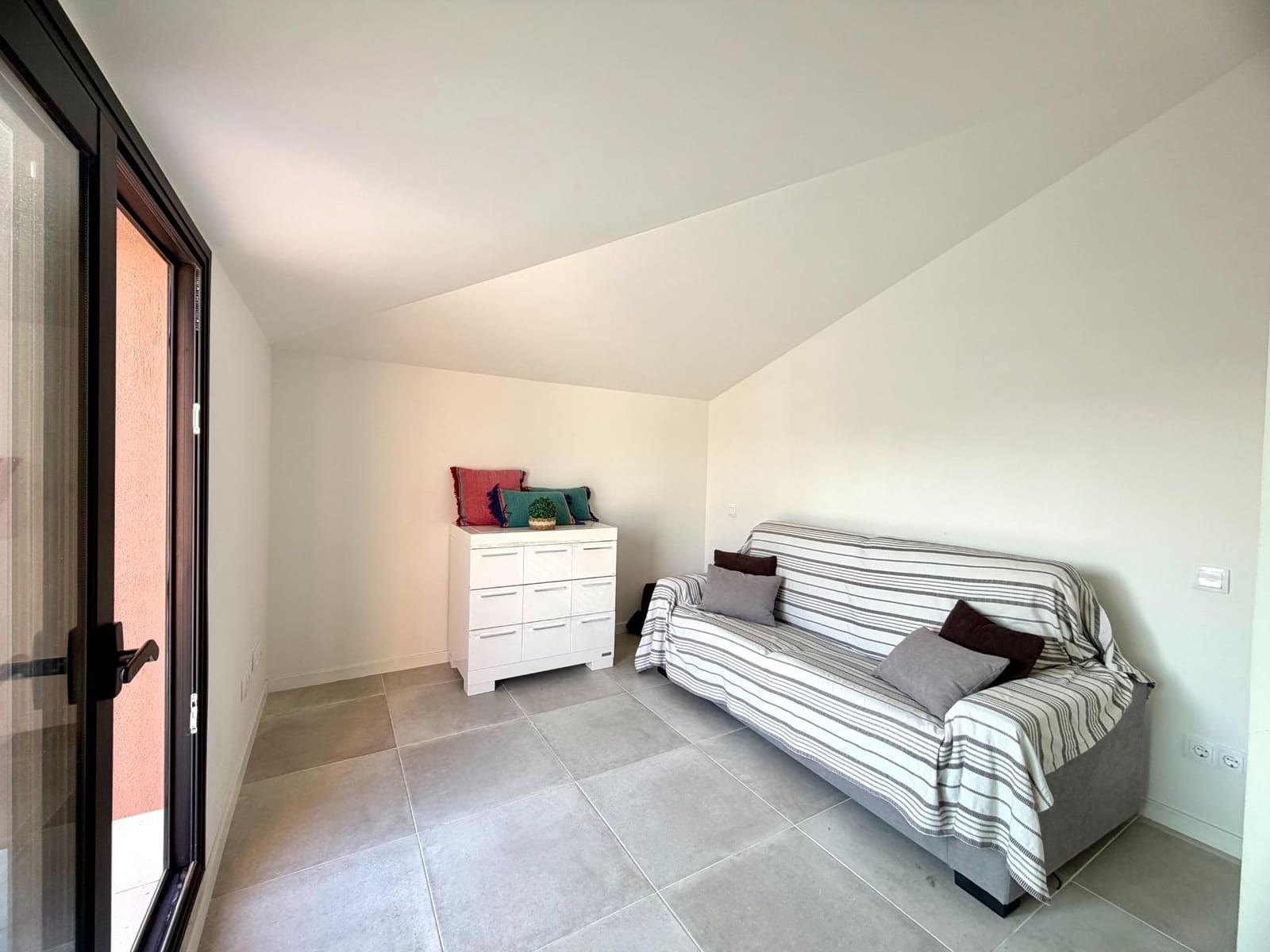 3 soverom Penthouse til salgs i Calafell med svømmebasseng garasje - € 399 500 (Ref: 9349485)