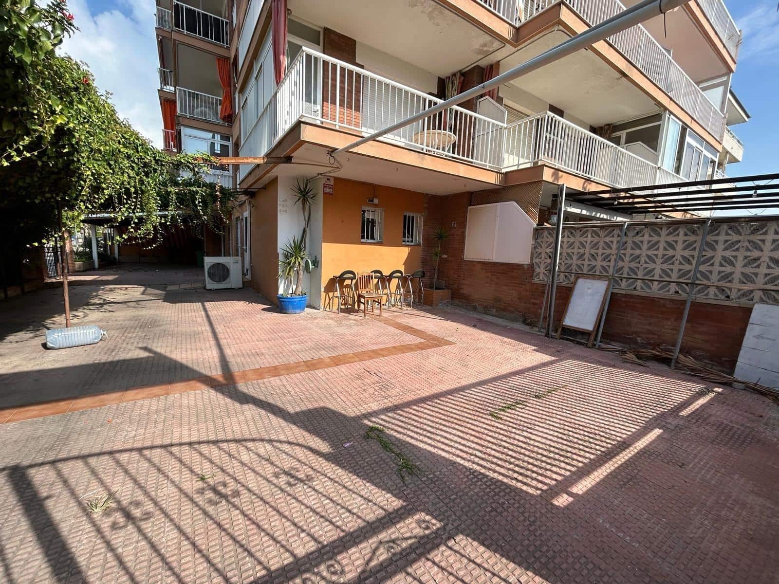 Commercial for sale in Cunit - € 190,000 (Ref: 9359527)