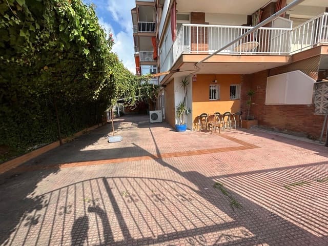 Commercieel te koop in Cunit - € 190.000 (Ref: 9359527)