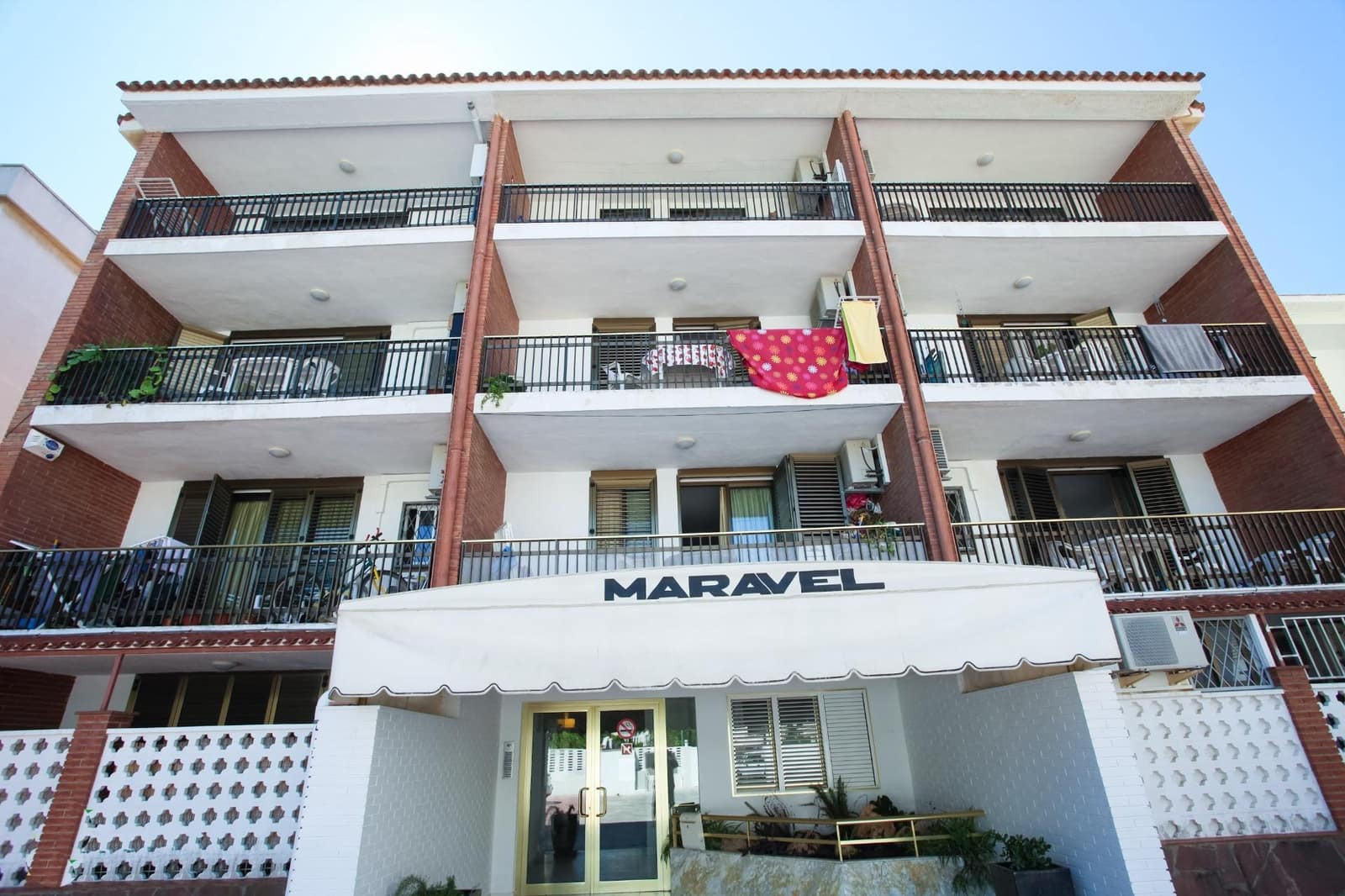 2 bedroom Flat for sale in El Vendrell - € 189,000 (Ref: 9359528)