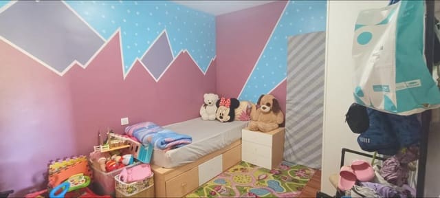 3 makuuhuone Asunto myytävänä paikassa Segur de Calafell, Calafell mukana 
autotalli - 157 000 € (Ref: 9362587)