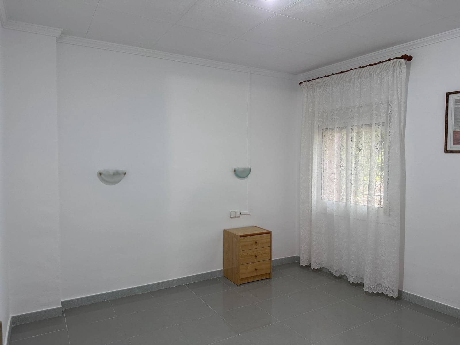 4 bedroom Terraced Villa for sale in Sant Jaume dels Domenys with garage - € 235,000 (Ref: 9373803)