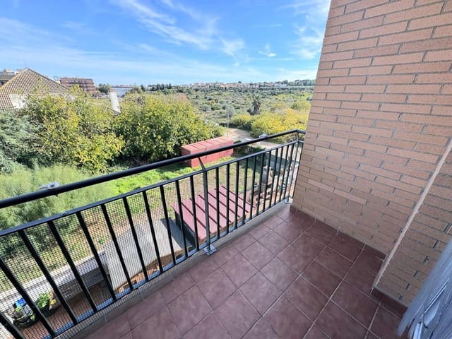 2 sovrum Lägenhet att hyra i Torredembarra med pool - 692 € (Ref: 9385546)