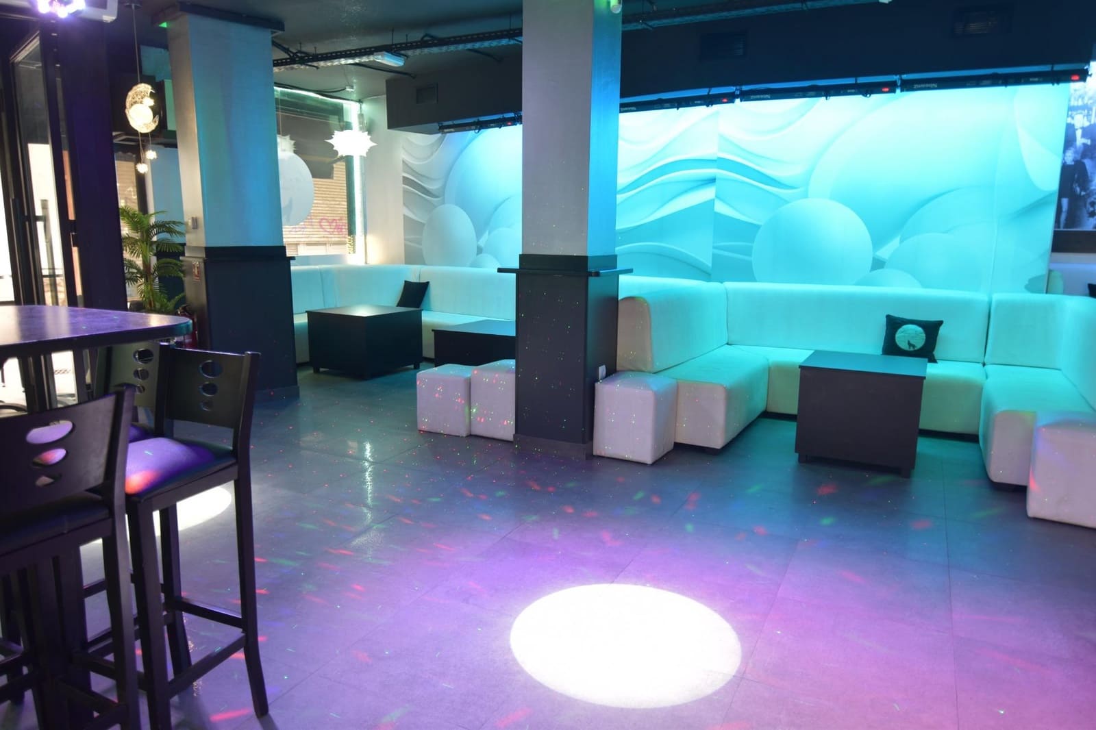 Commercial for sale in Calafell - € 85,000 (Ref: 9385549)