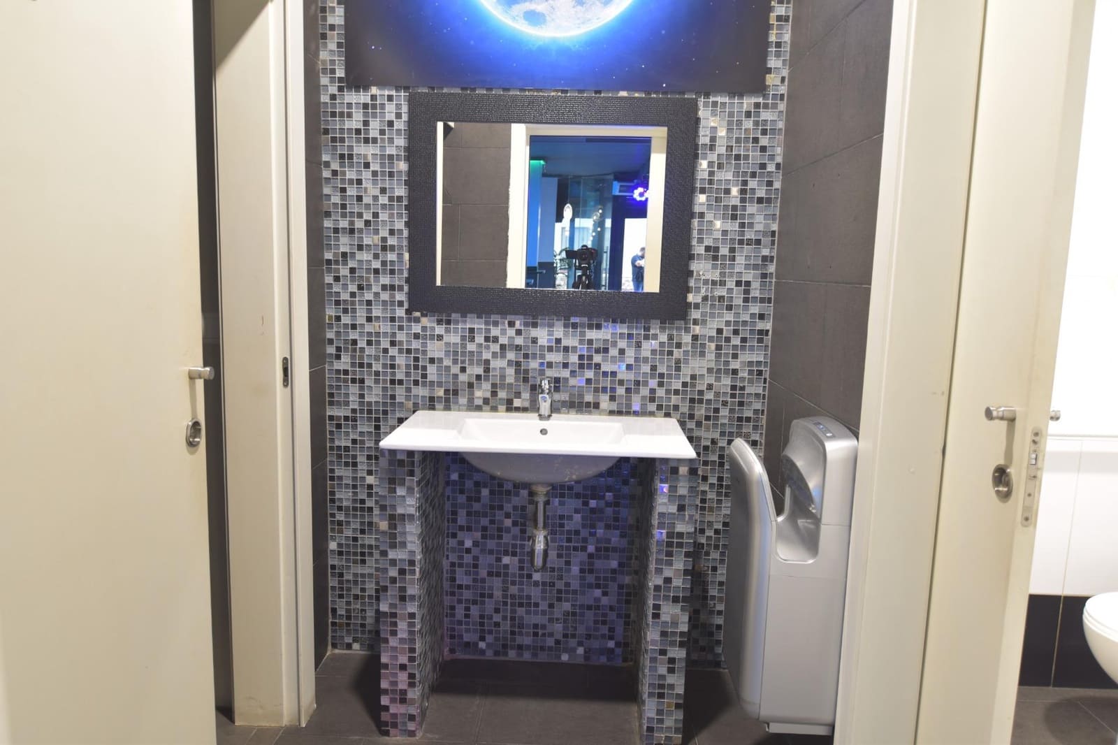 Commercial for sale in Calafell - € 85,000 (Ref: 9385549)