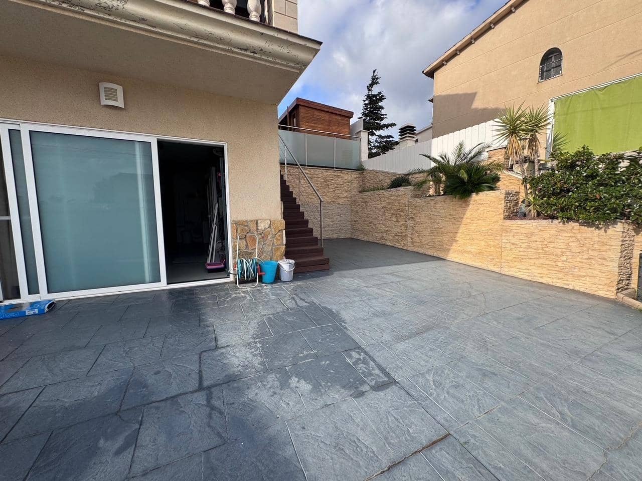 4 makuuhuone Paritalo myytävänä paikassa La Pobla de Montornes mukana uima-altaan 
autotalli - 249 900 € (Ref: 9385550)