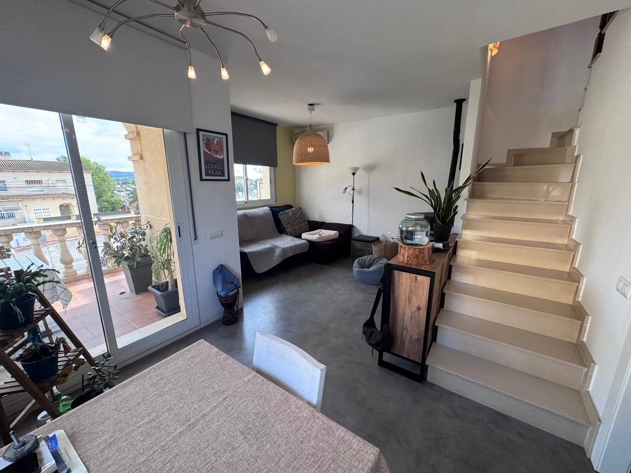 4 makuuhuone Paritalo myytävänä paikassa La Pobla de Montornes mukana uima-altaan 
autotalli - 249 900 € (Ref: 9385550)