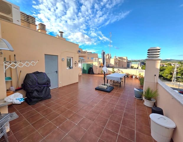 3 bedroom Penthouse for sale in Creixell with pool - € 209,000 (Ref: 9395943)