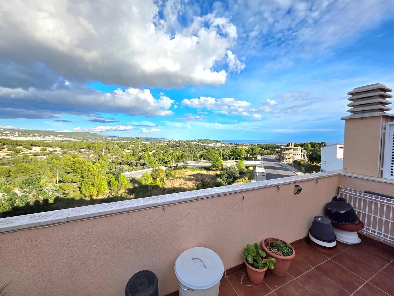 3 bedroom Penthouse for sale in Creixell with pool - € 209,000 (Ref: 9395943)