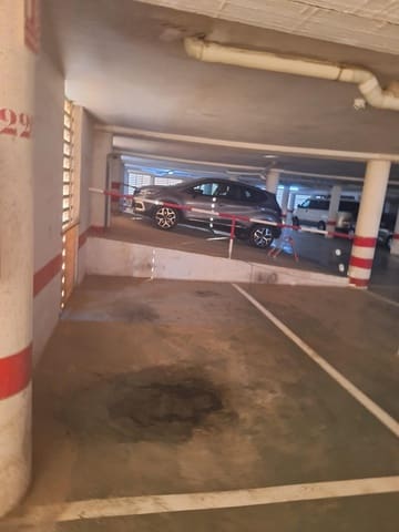 Garage till salu i Calafell - 23 000 € (Ref: 9395946)