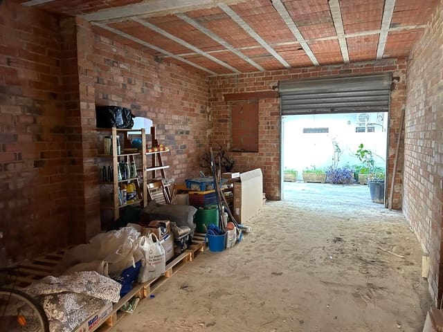 Commercieel te koop in Calafell - € 90.000 (Ref: 9398454)