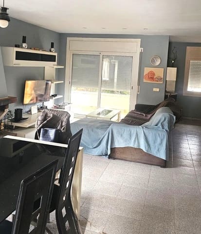 4 bedroom Semi-detached Villa for sale in La Pobla de Montornès with garage - € 230,000 (Ref: 9398455)