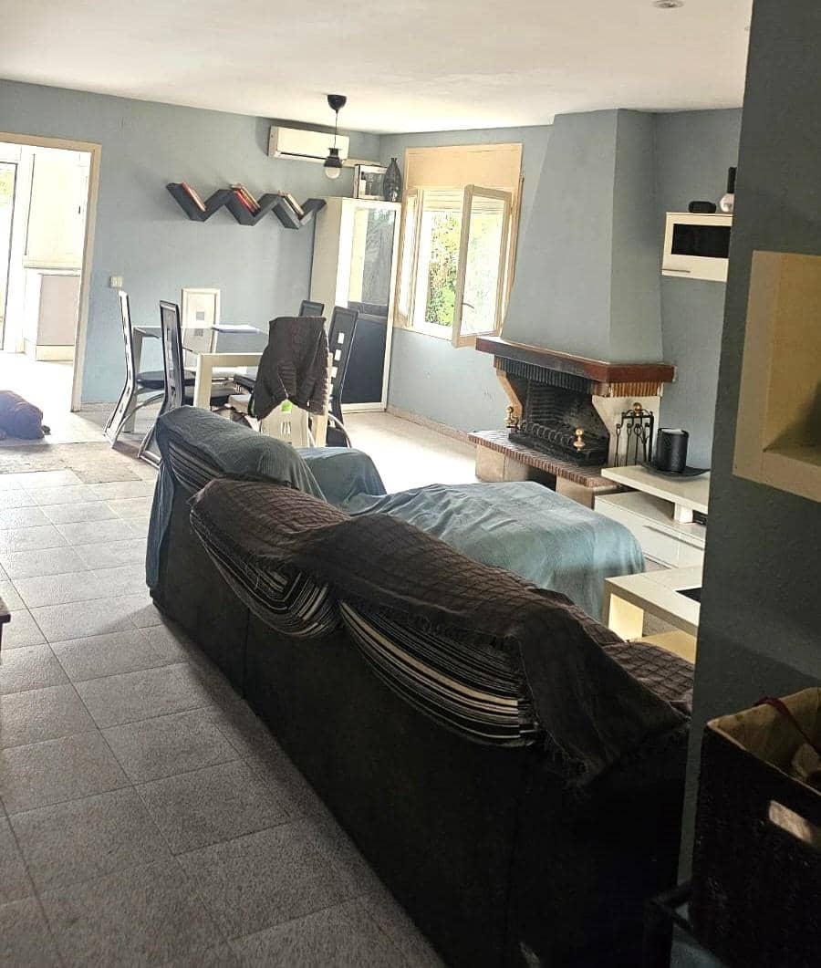 4 sovrum Semi-fristående Villa till salu i La Pobla de Montornes med garage - 230 000 € (Ref: 9398455)