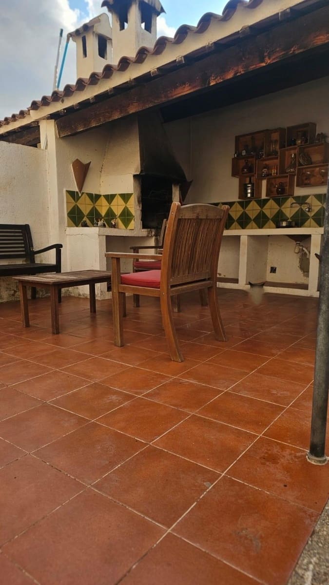 4 sovrum Semi-fristående Villa till salu i La Pobla de Montornes med garage - 230 000 € (Ref: 9398455)