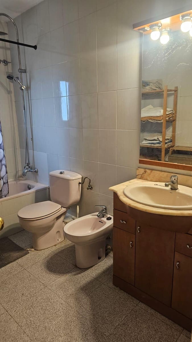 4 sovrum Semi-fristående Villa till salu i La Pobla de Montornes med garage - 230 000 € (Ref: 9398455)