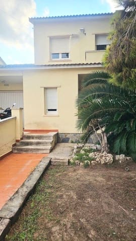 4 bedroom Semi-detached Villa for sale in La Pobla de Montornès with garage - € 230,000 (Ref: 9398455)