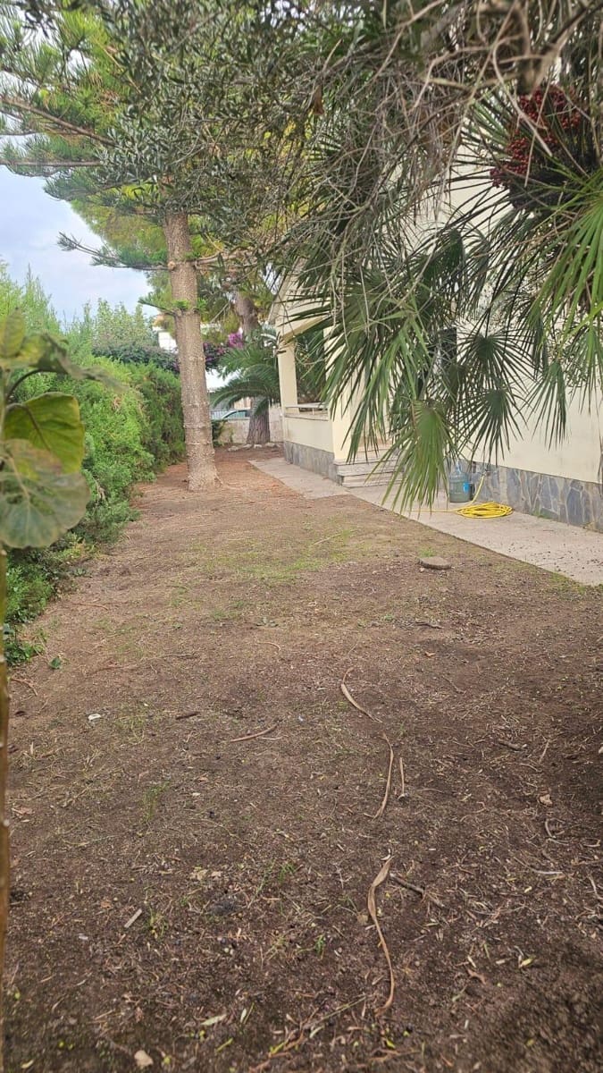 4 sovrum Semi-fristående Villa till salu i La Pobla de Montornes med garage - 230 000 € (Ref: 9398455)