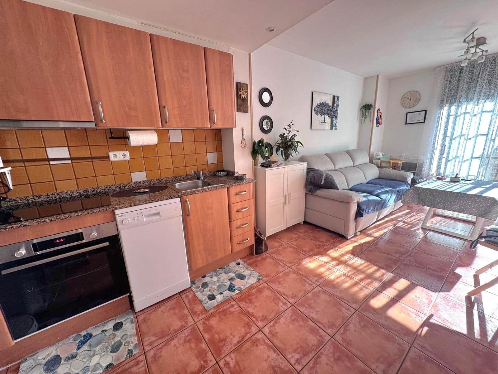 1 bedroom Flat for sale in Torredembarra - € 129,000 (Ref: 9400876)