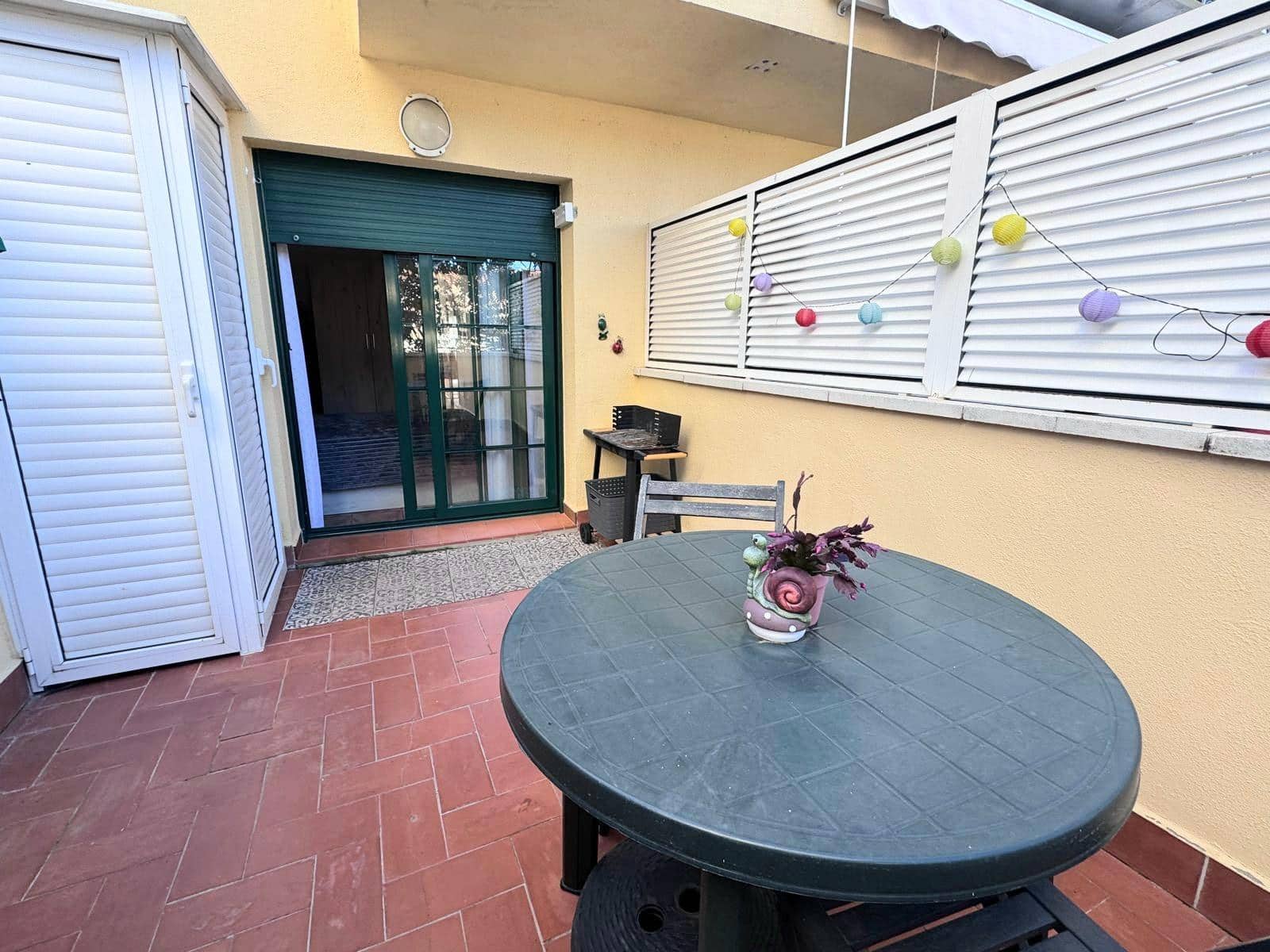 1 bedroom Flat for sale in Torredembarra - € 129,000 (Ref: 9400876)