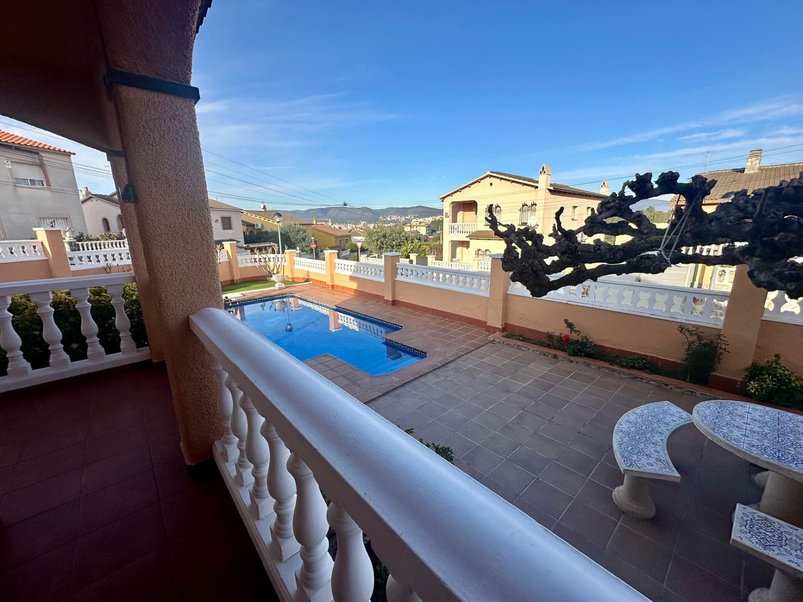 Chalet de 3 habitaciones en El Vendrell en venta con piscina garaje - 269.000 € (Ref: 9400877)