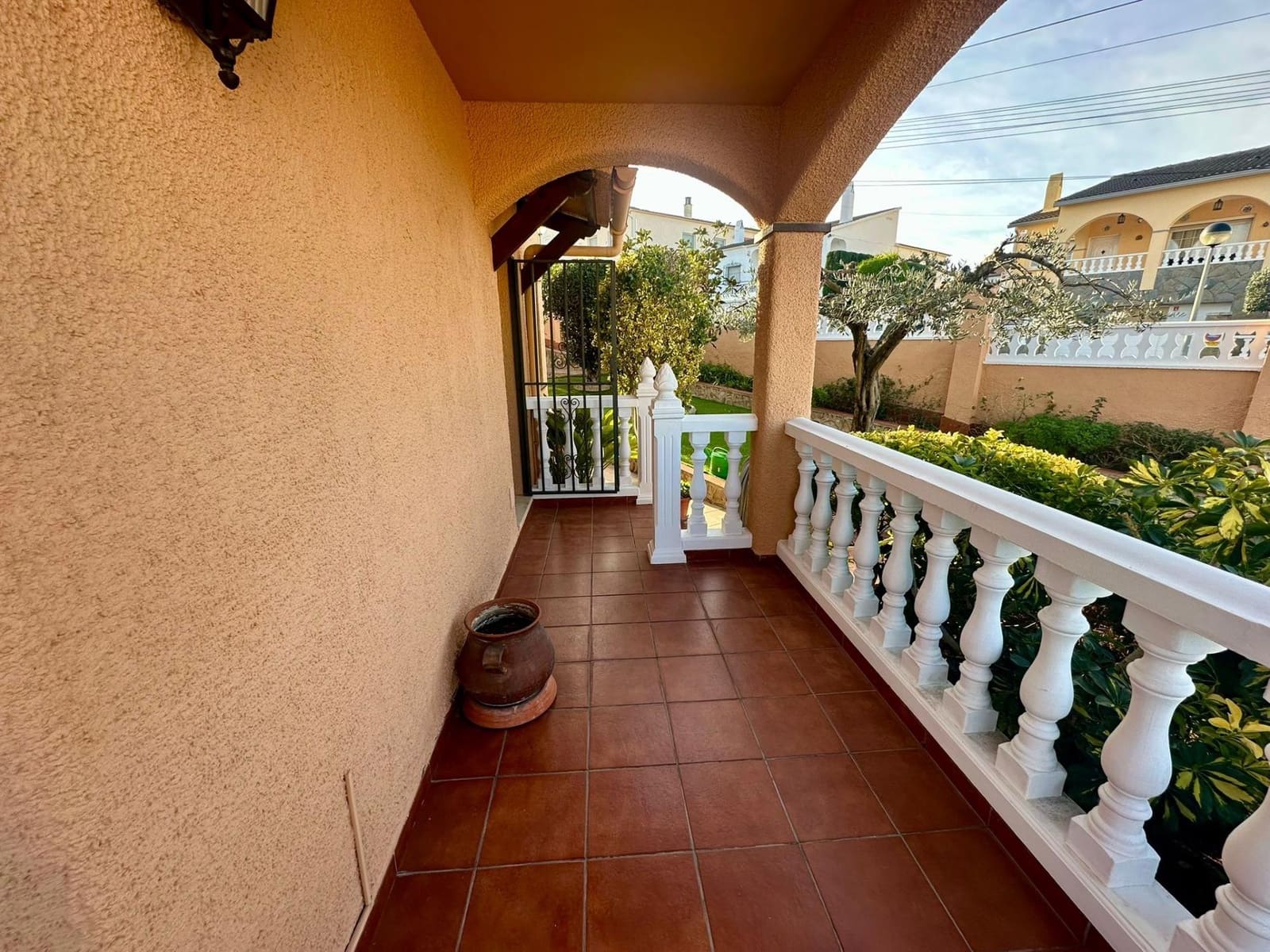 Chalet de 3 habitaciones en El Vendrell en venta con piscina garaje - 269.000 € (Ref: 9400877)