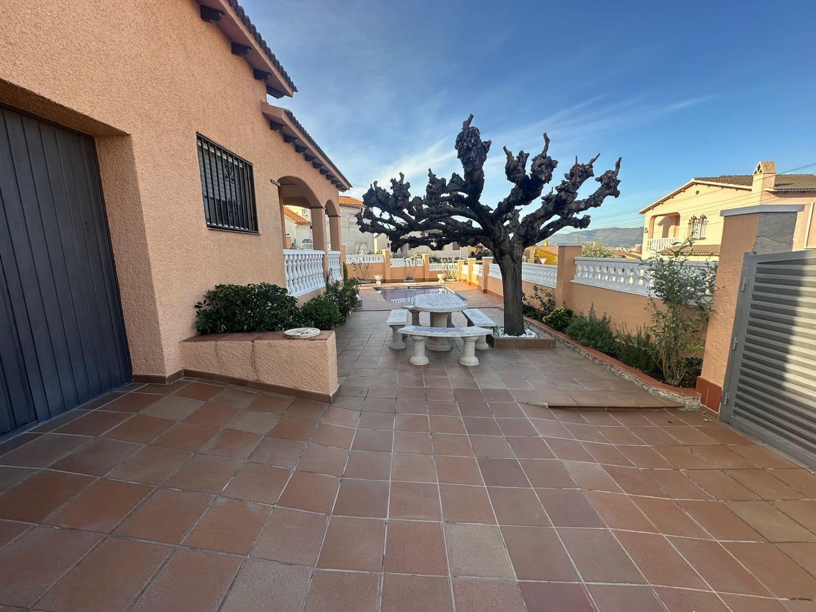 Chalet de 3 habitaciones en El Vendrell en venta con piscina garaje - 269.000 € (Ref: 9400877)