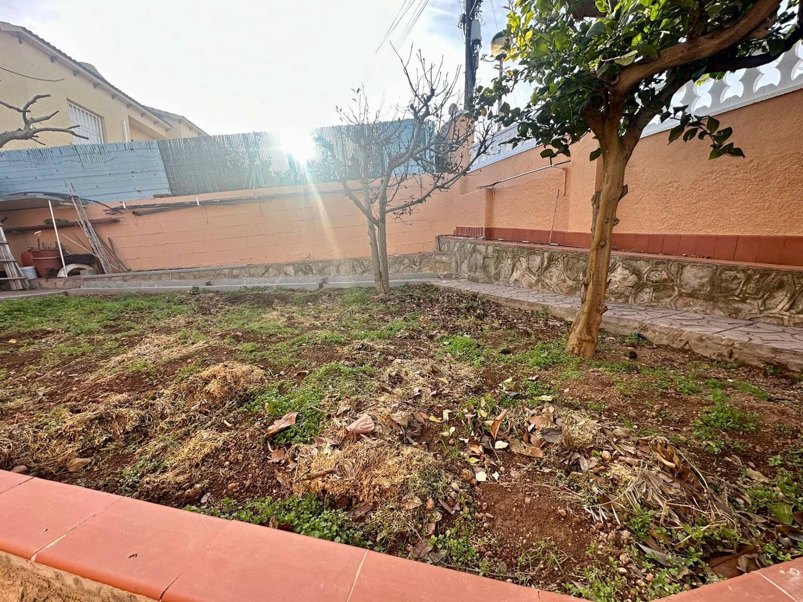 Chalet de 3 habitaciones en El Vendrell en venta con piscina garaje - 269.000 € (Ref: 9400877)