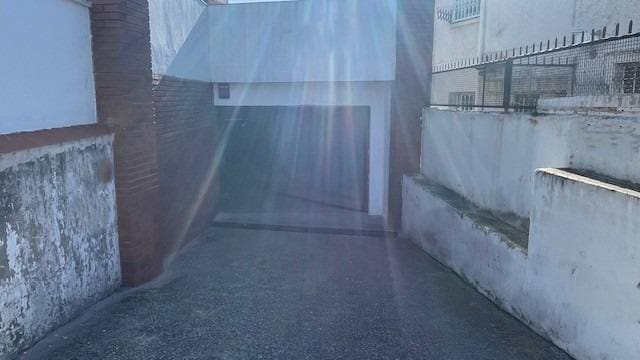 Garage for sale in Cubelles - € 9,000 (Ref: 9414038)