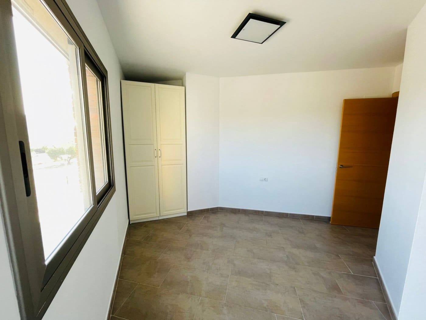 3 bedroom Flat for sale in El Vendrell with garage - € 185,000 (Ref: 9415863)