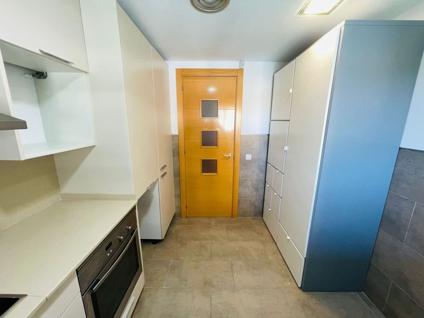 3 bedroom Flat for sale in El Vendrell with garage - € 185,000 (Ref: 9415863)