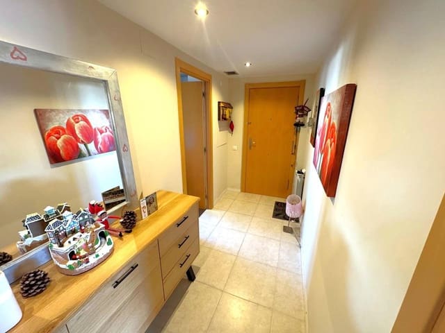 3 quarto Apartamento para venda em El Vendrell com piscina - 285 000 € (Ref: 9419661)