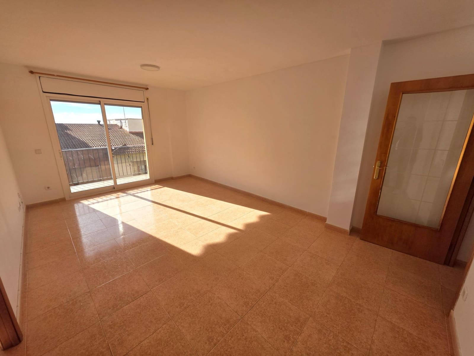 3 bedroom Flat for sale in Torredembarra - € 199,000 (Ref: 9424477)