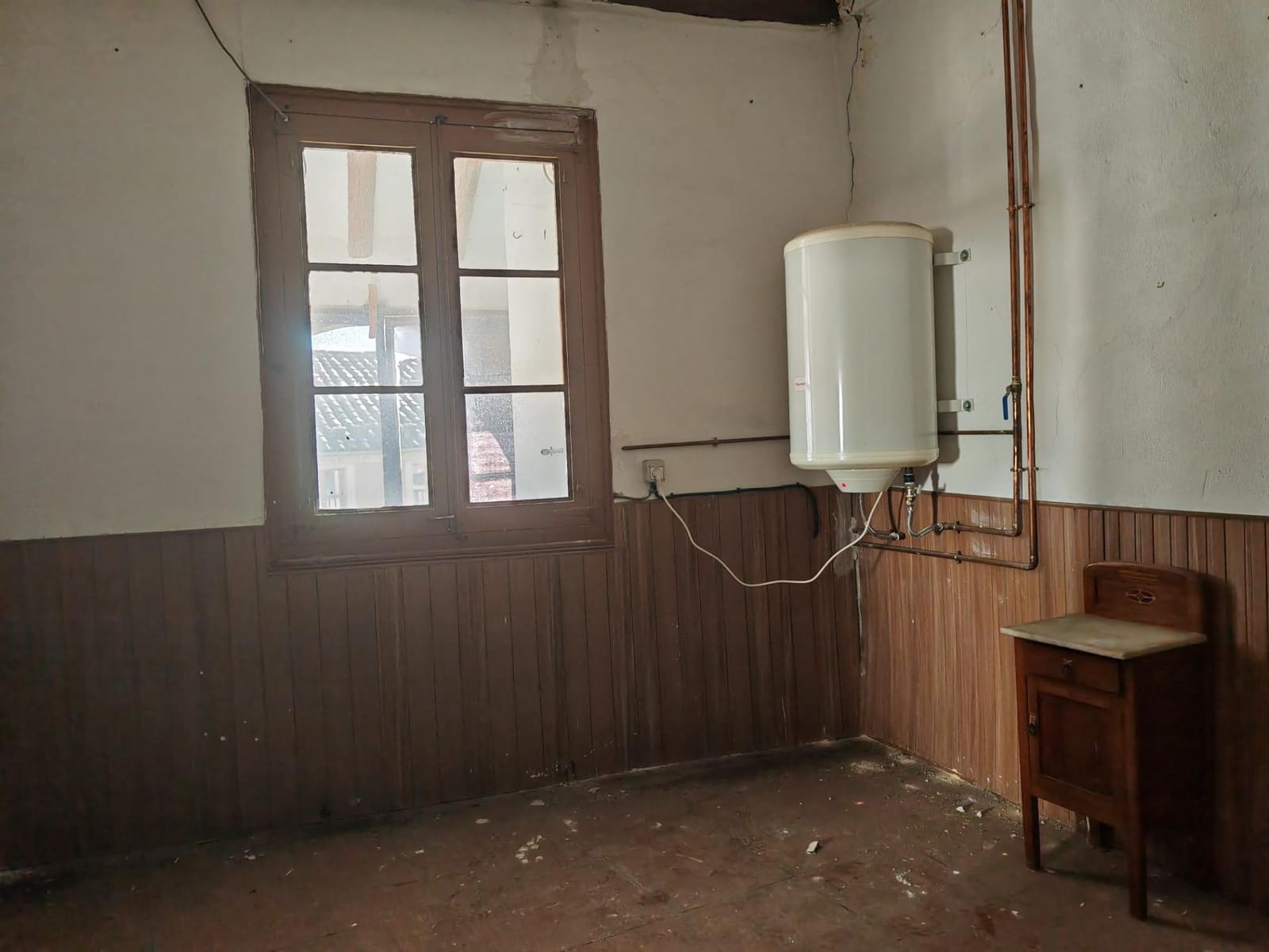 3 slaapkamer Bedrijf te koop in Santa Coloma de Queralt - € 120.000 (Ref: 9431041)