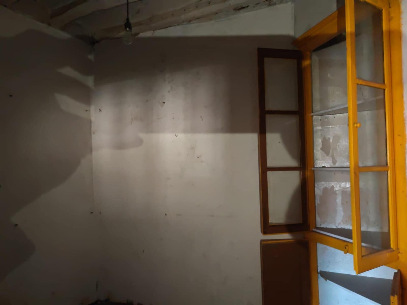 3 slaapkamer Bedrijf te koop in Santa Coloma de Queralt - € 120.000 (Ref: 9431041)