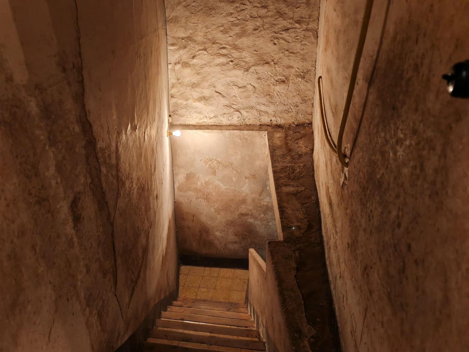 3 slaapkamer Bedrijf te koop in Santa Coloma de Queralt - € 120.000 (Ref: 9431041)