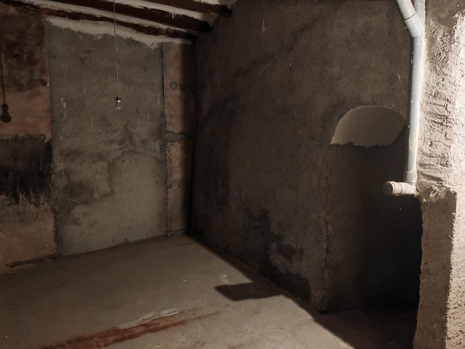 3 slaapkamer Bedrijf te koop in Santa Coloma de Queralt - € 120.000 (Ref: 9431041)