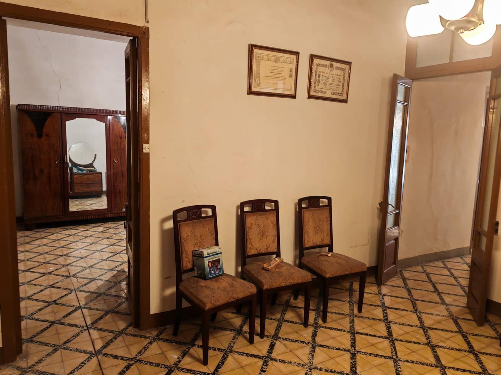 3 slaapkamer Bedrijf te koop in Santa Coloma de Queralt - € 120.000 (Ref: 9431041)